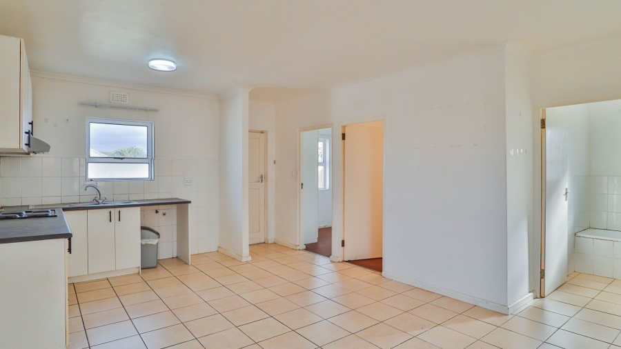 To Let 3 Bedroom Property for Rent in Muizenberg Western Cape